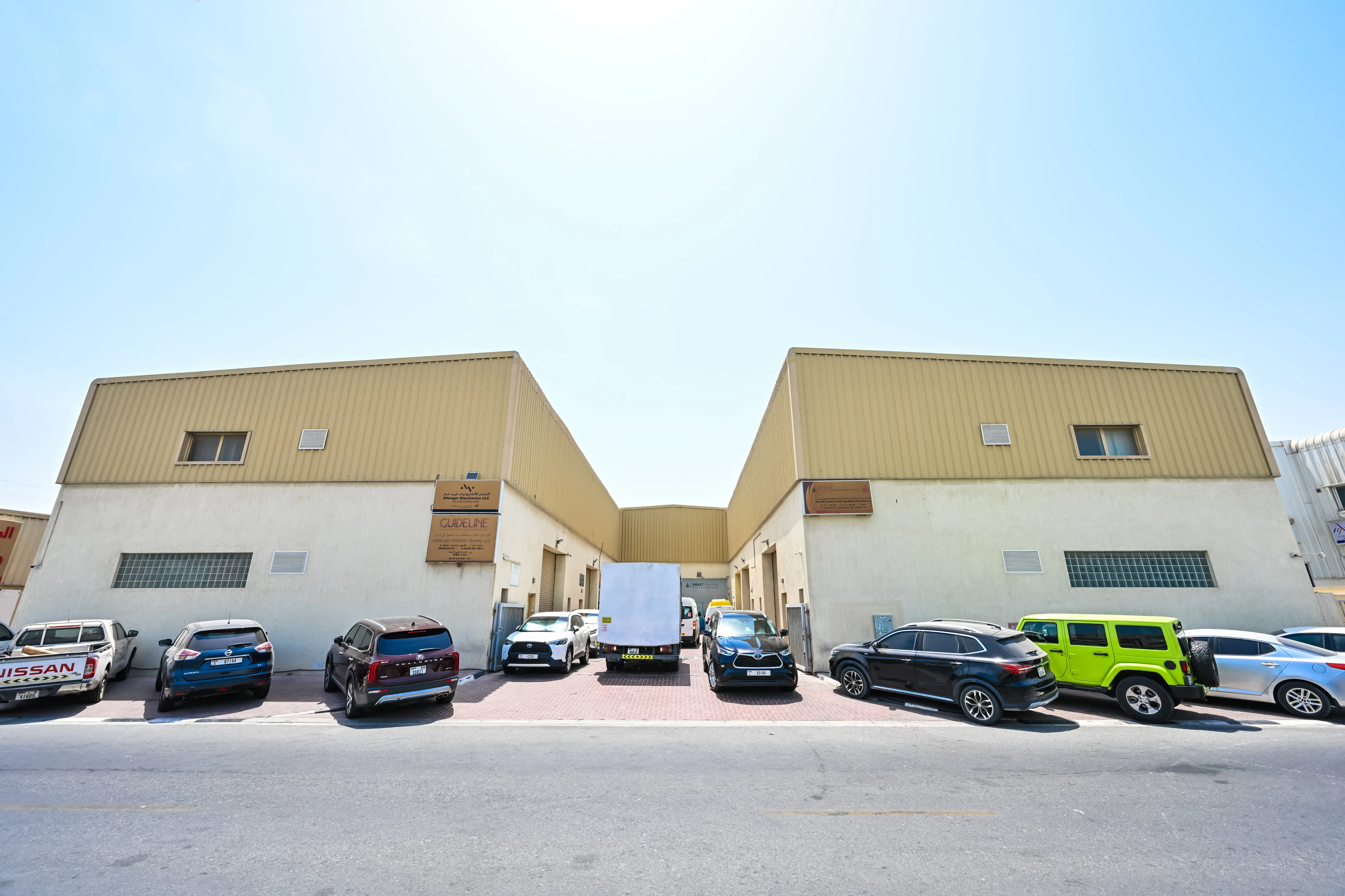 SAUD WAREHOUSE — Plot 246-5905