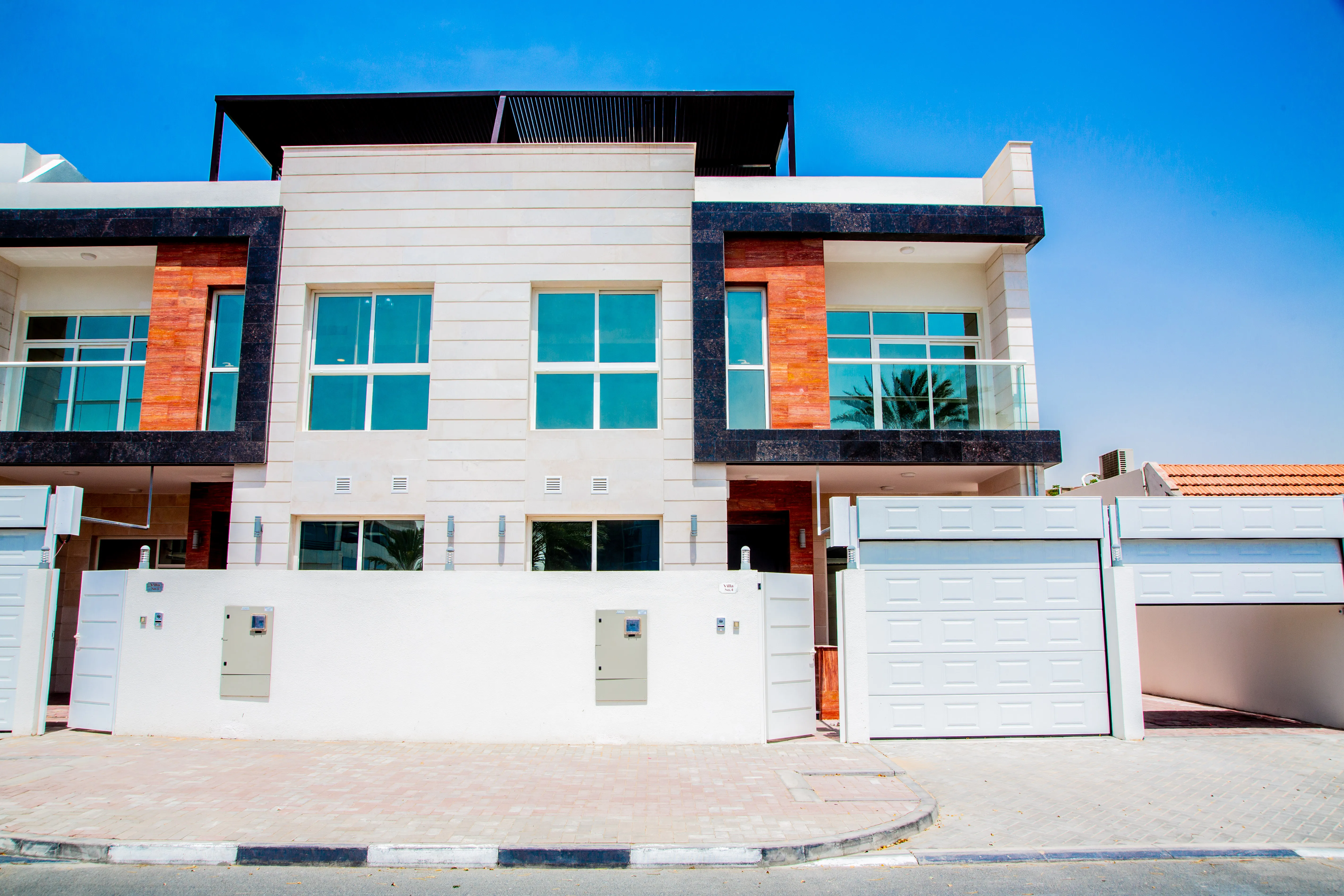 Al Twar Villa Complex — Plot 226-402