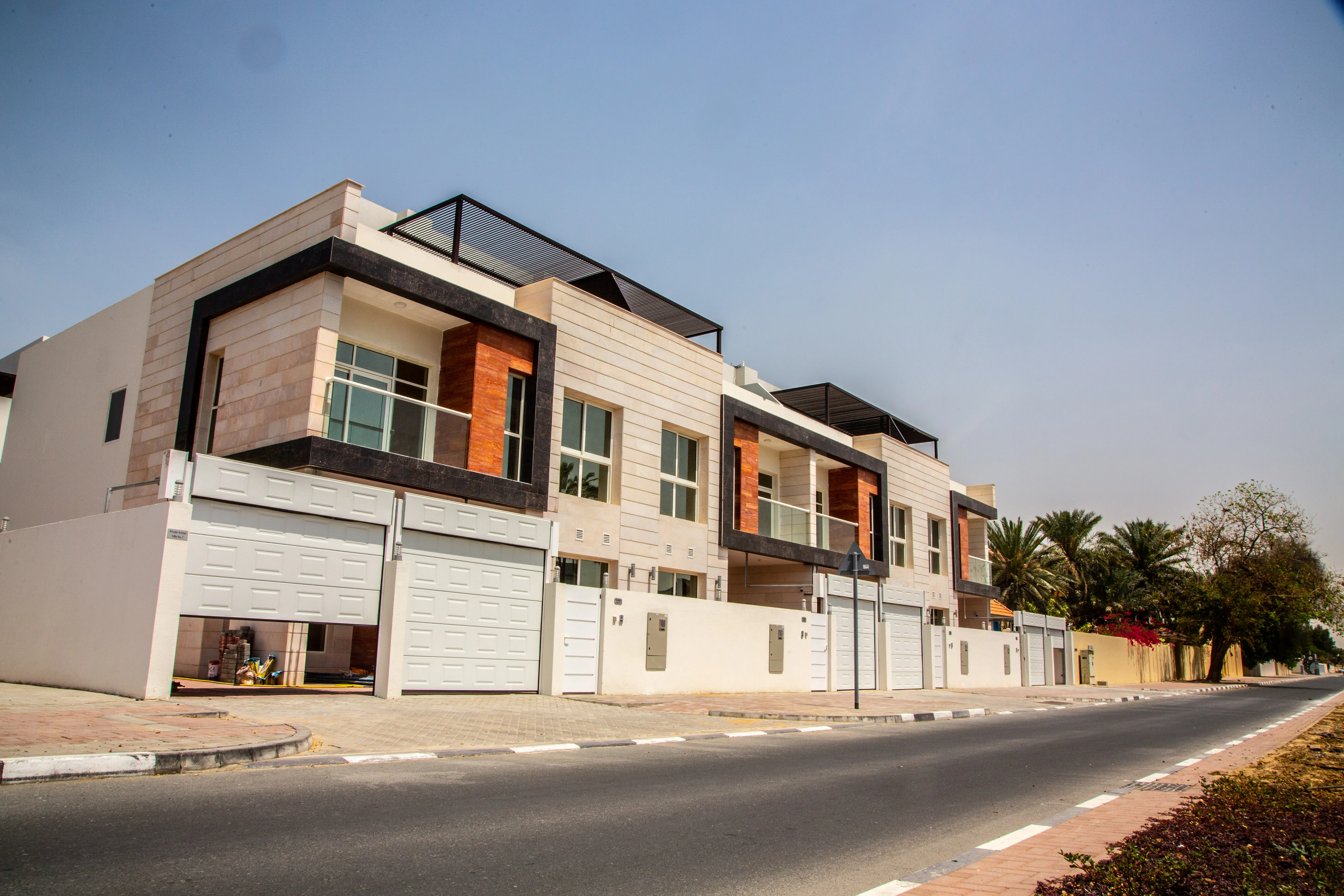 Al Twar Villa Complex — Plot 226-402